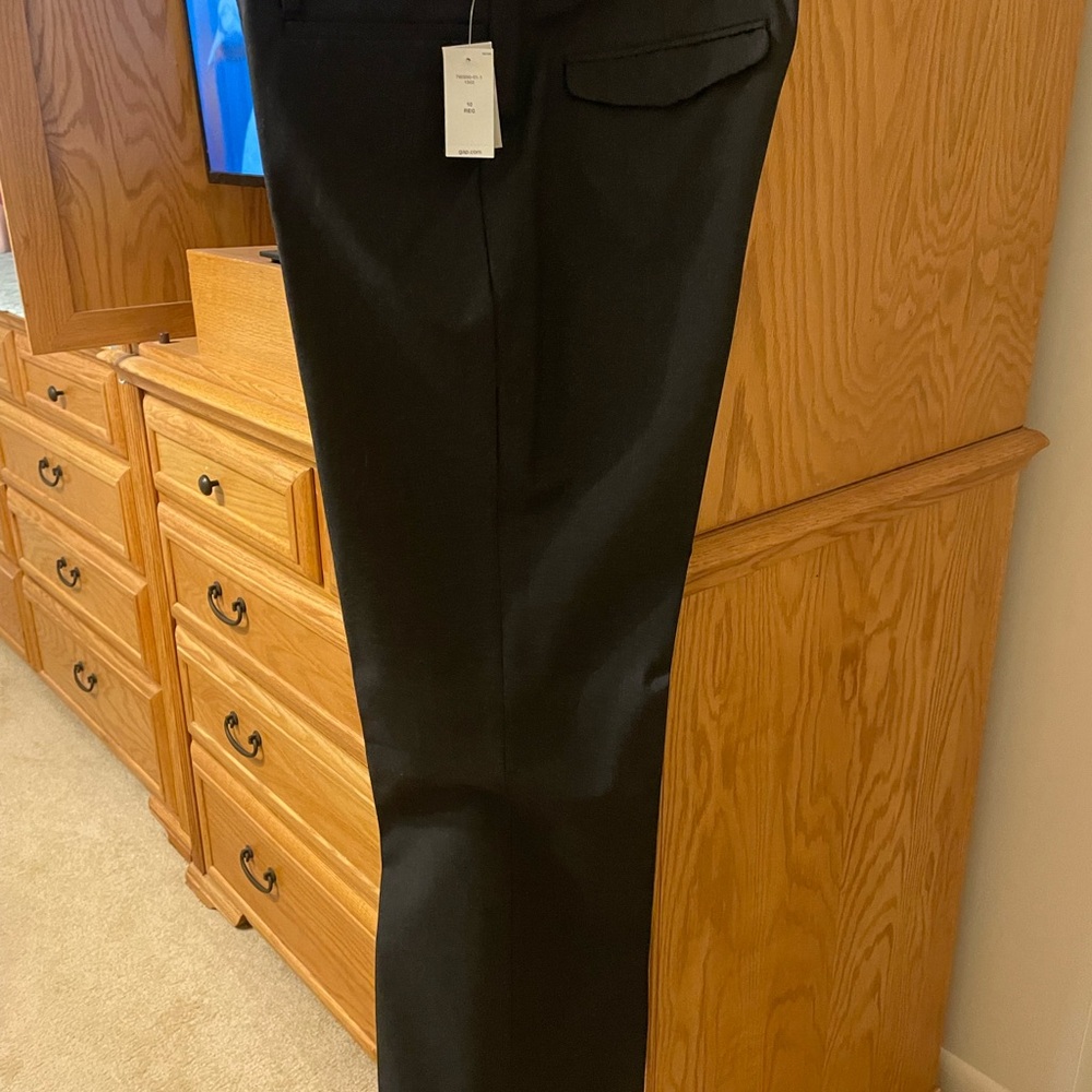 GAP Black Straight Leg Pants